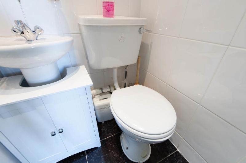 Edinburgh Central Oldtown Aparthotel מראה חיצוני תמונה