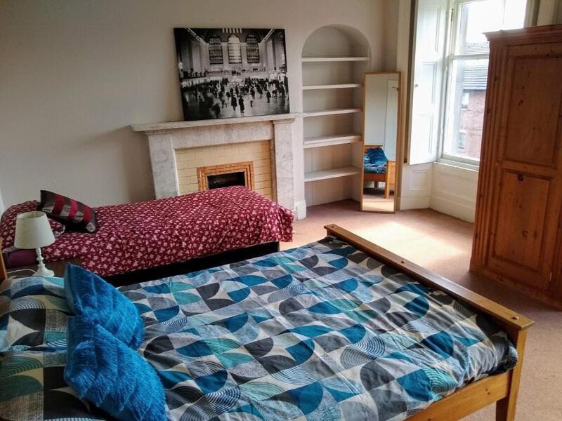 Edinburgh Central Oldtown Aparthotel מראה חיצוני תמונה