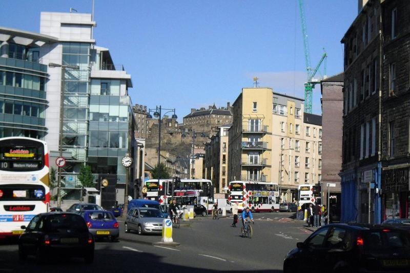 Edinburgh Central Oldtown Aparthotel מראה חיצוני תמונה